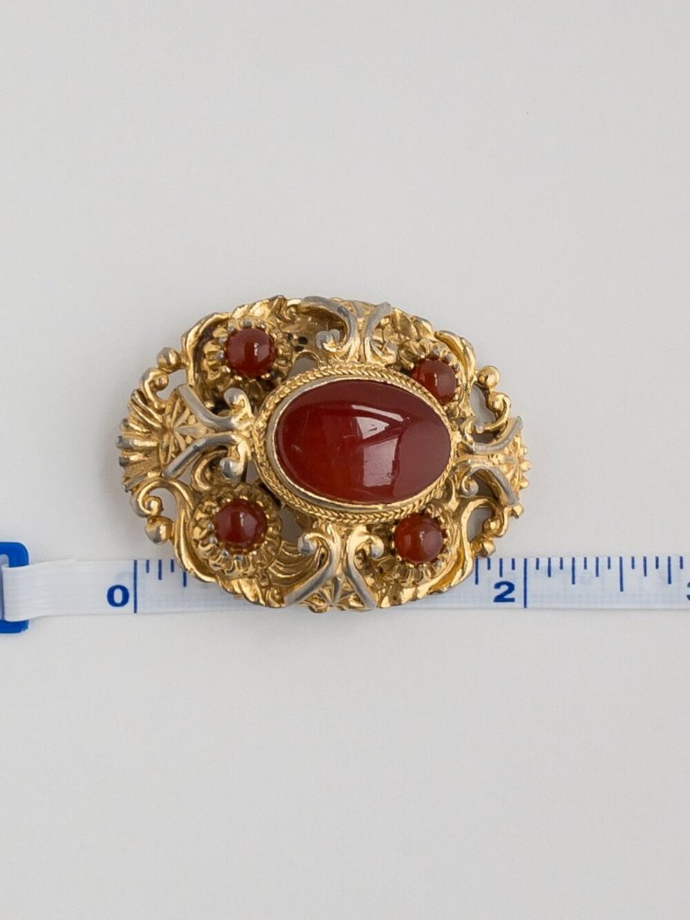Vintage Sphinx Brooch Red Poured Glass Cabochons Rococo Baroque A530 - Picture 15 of 15